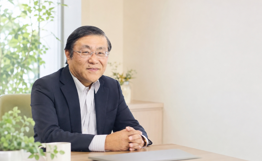 万代 英樹